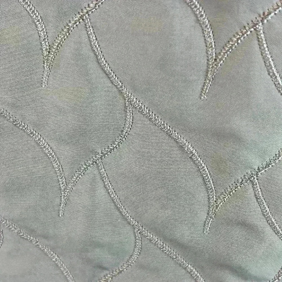 Chico’s Women’s Plus Size 3 (US XL/16) Blush Colored Quilted Vest Fall - Picture 4 of 8